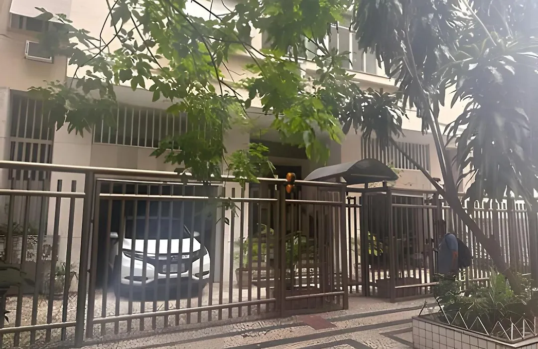 Apto Luxuoso, 50 Mts da Praia em Copacabana para 6-1